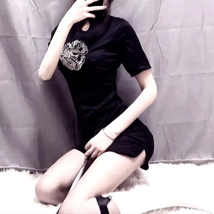 骆驼不会独自哭泣